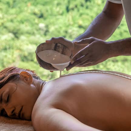 Couples treatment rooms, sauna, steam room, body treatments