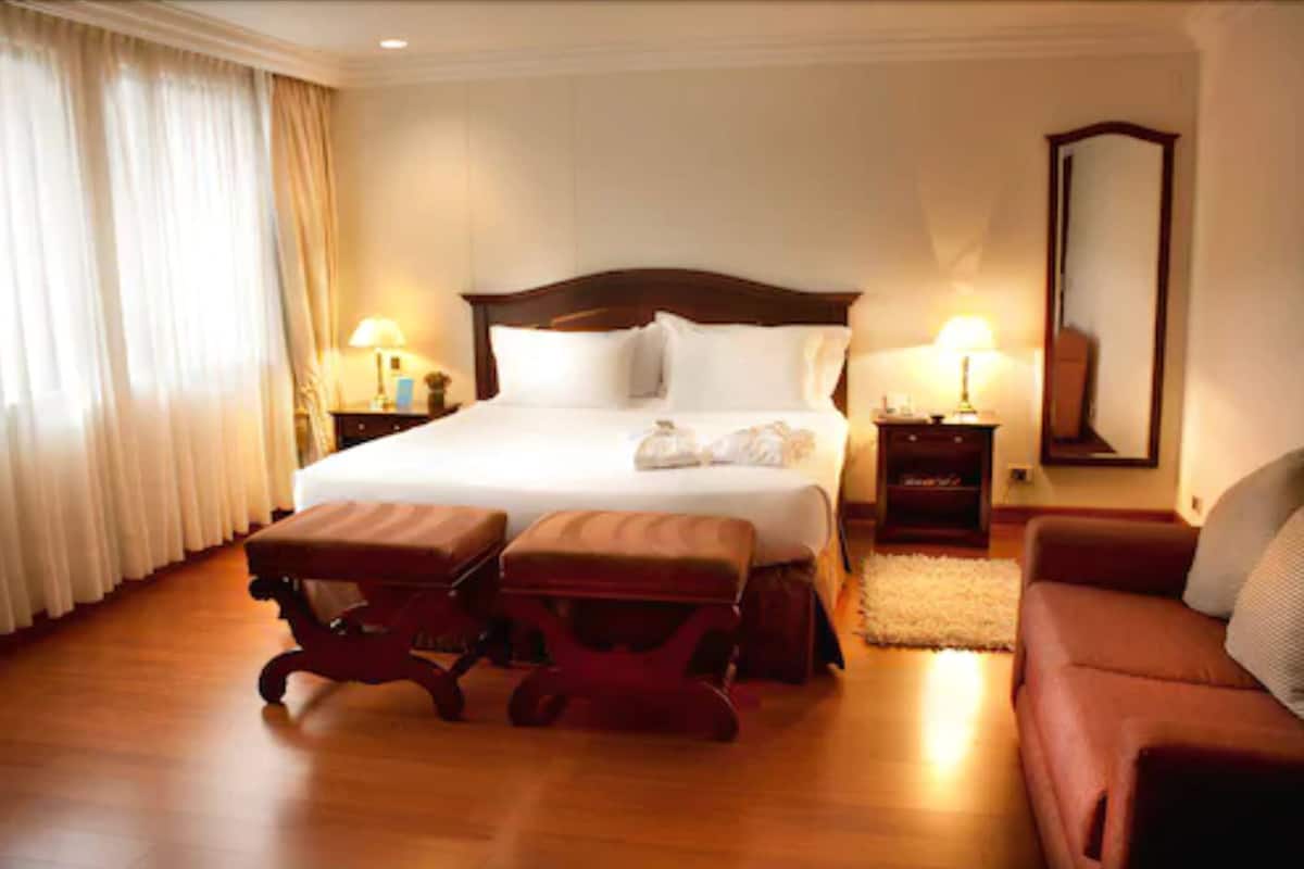 Ropa de cama de alta calidad y minibar