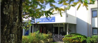 Aix Hotel