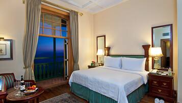Premier Room, Valley View | Premium bedding, minibar, in-room safe, desk