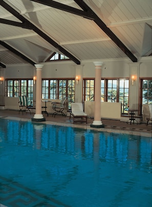 Piscine couverte