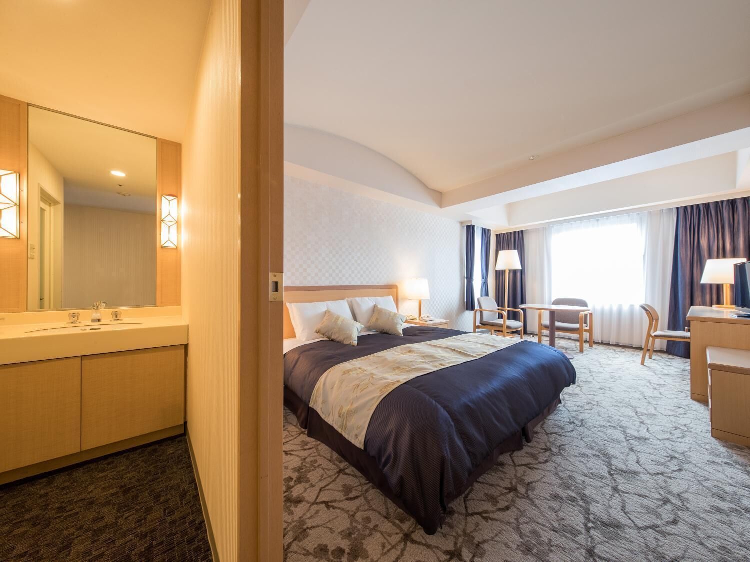 minibar, in-room safe, desk, iron/ironing board