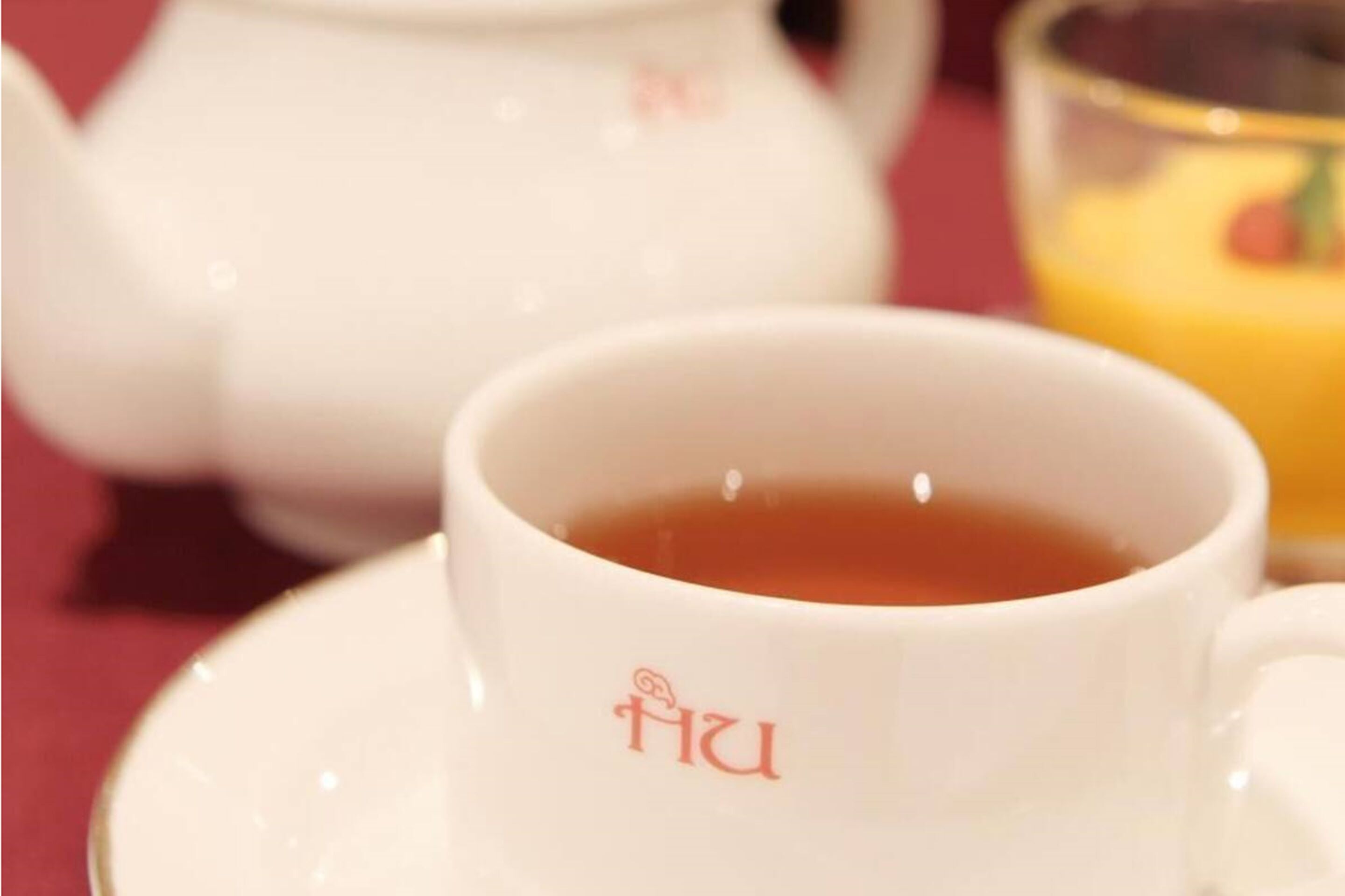 breakfast, lunch, dinner served; chinese cuisine