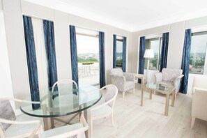 42-inch Smart TV with cable channels, TV, iPod dock