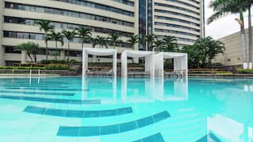 Outdoor pool, pool umbrellas
