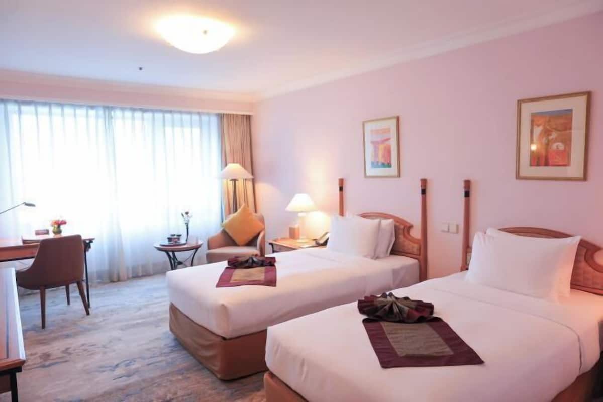 1 dormitorio, ropa de cama de alta calidad, edredones de plumas