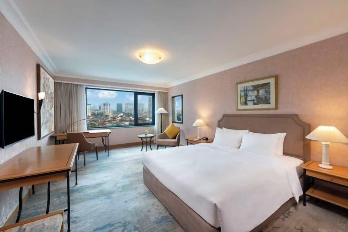 Premium bedding, down comforters, memory foam beds, minibar