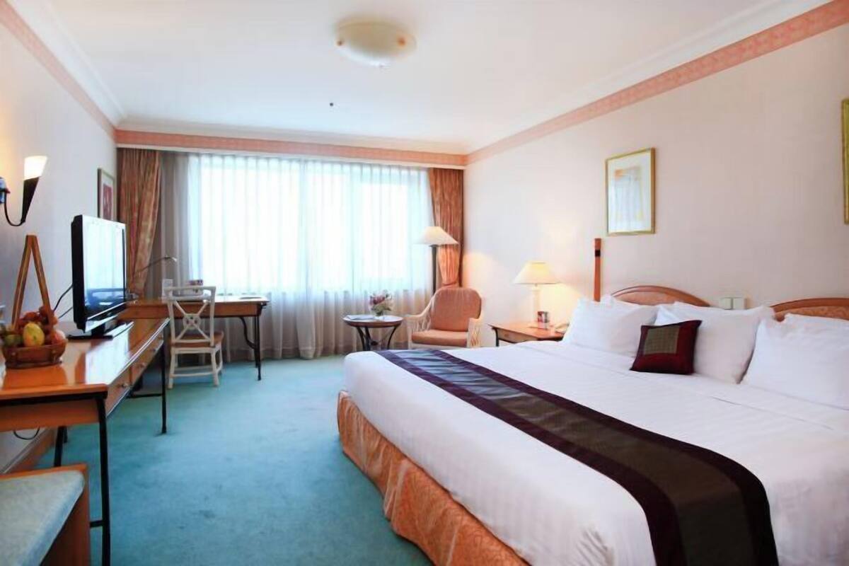 Premium bedding, down comforters, memory foam beds, minibar