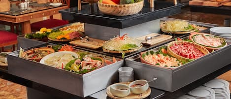 Frokostbuffé hver dag (USD 20 per person)