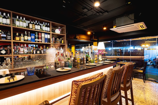 Bar (in der Unterkunft)