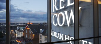 Red Cow Moran Hotel