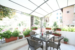 Deluxe Double or Twin Room | Terrace/patio
