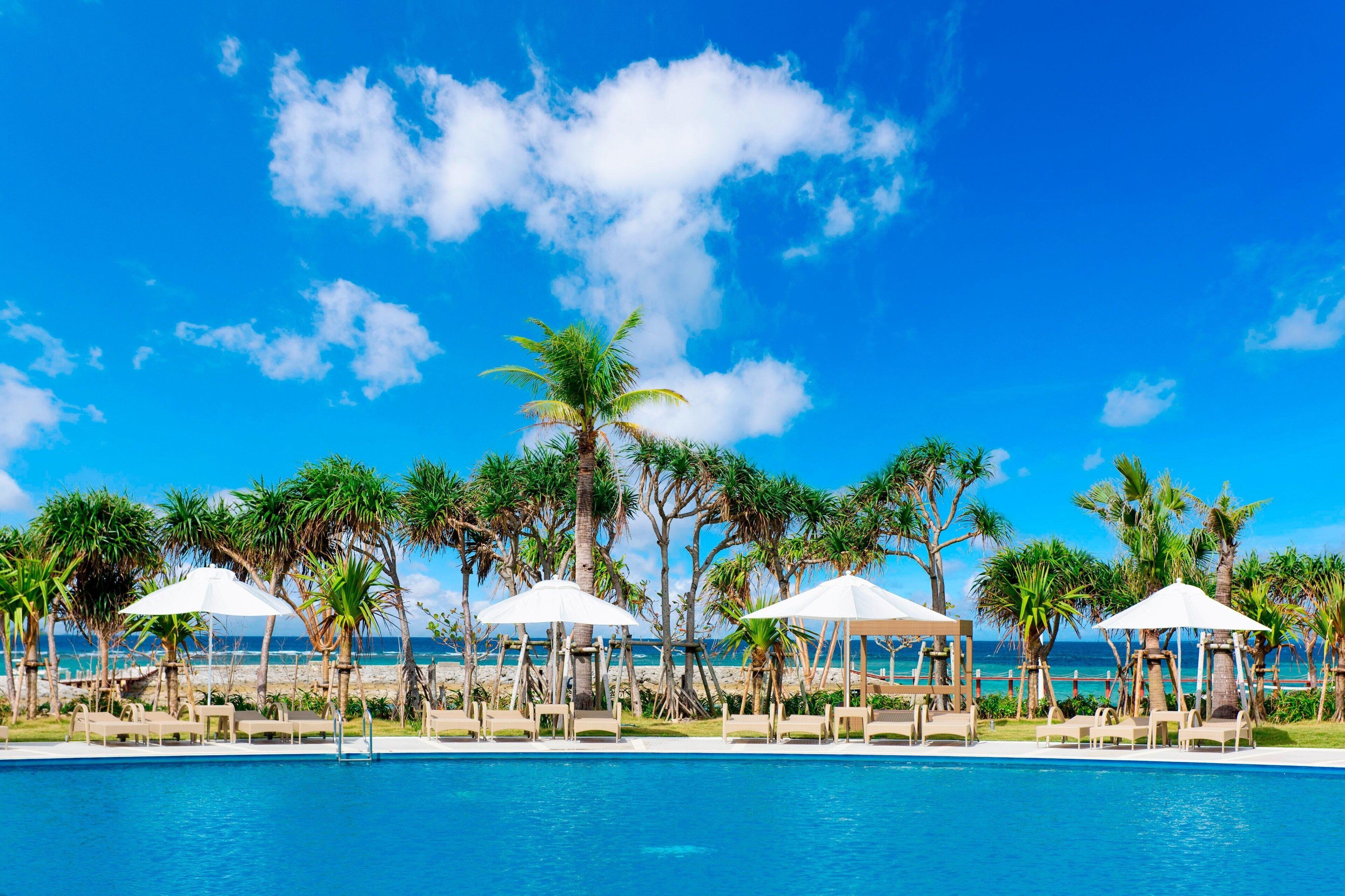 Indoor pool, seasonal outdoor pool, free pool cabanas, pool umbrellas