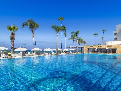 Alexander The Great Beach Hotel