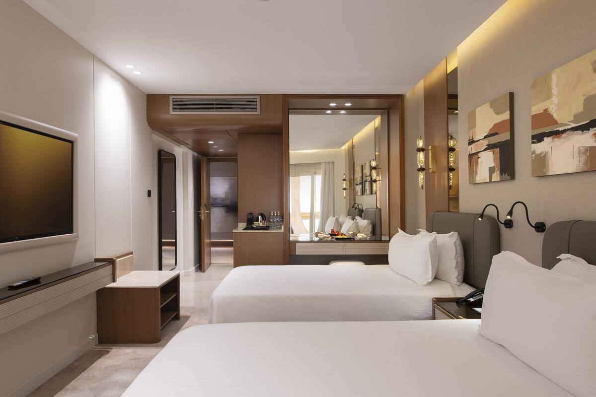 Royal Elite City View Double or Twin Room | Frigobar, cofres nos quartos, quartos à prova de som, Wi-Fi