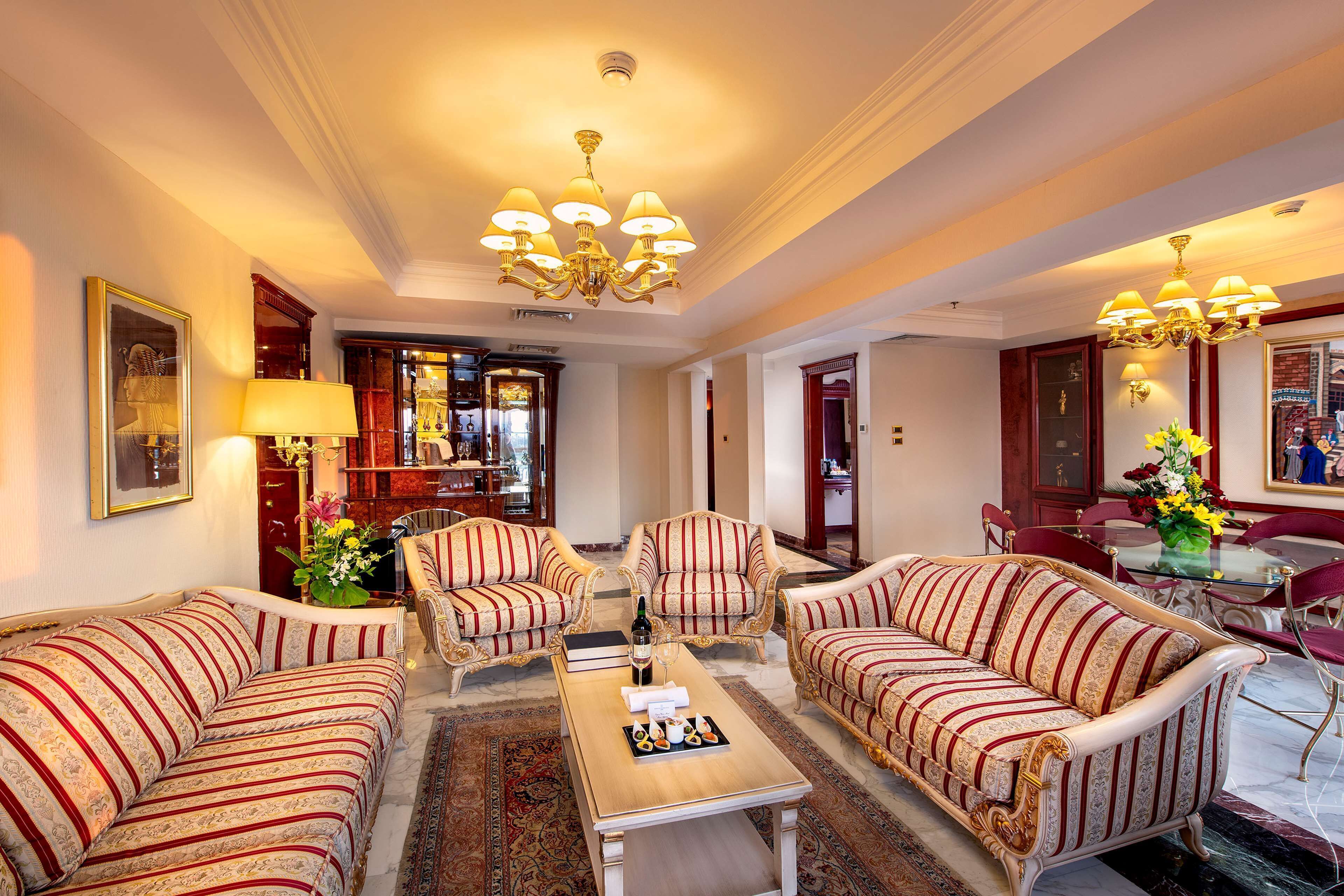 Photo - Sonesta St. George Hotel - Convention Center