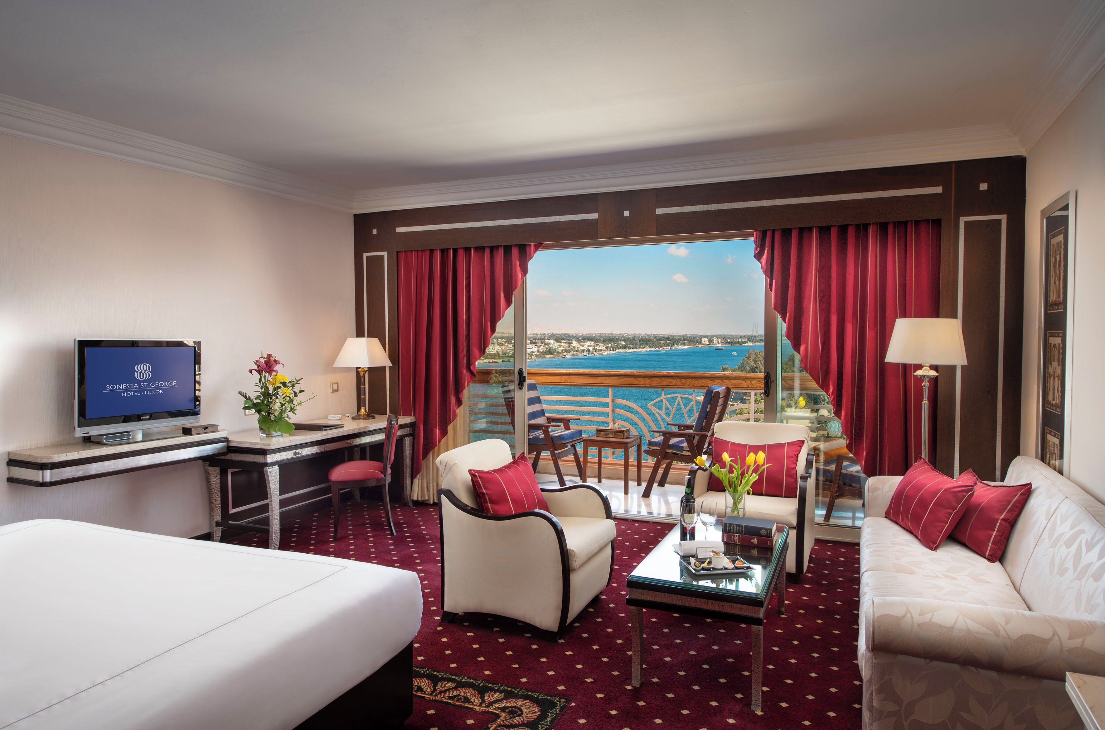 Suite prèmium | Minibar, caixa forta a l'habitació i escriptori 