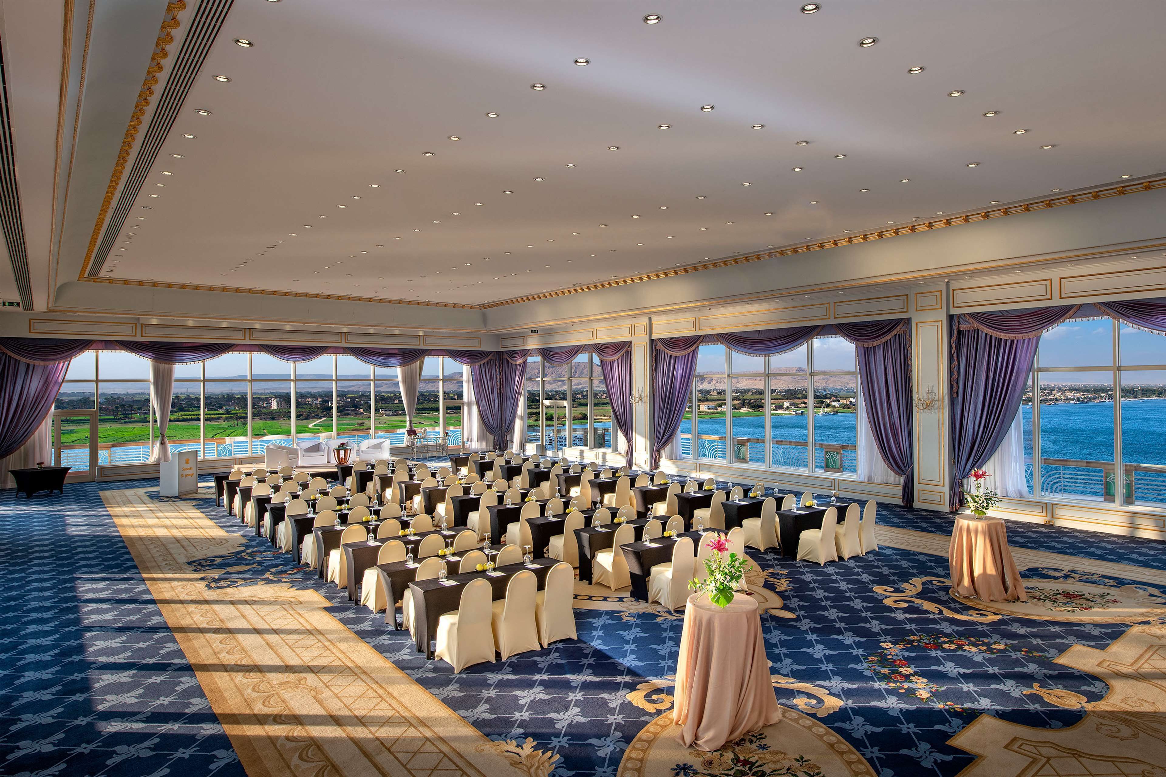 Photo - Sonesta St. George Hotel - Convention Center