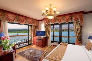 总统套房 (Front Nile View) | 客房景观