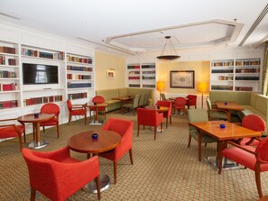 Lobby-Lounge