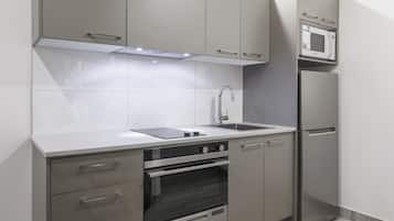 Fridge, microwave, toaster, highchair