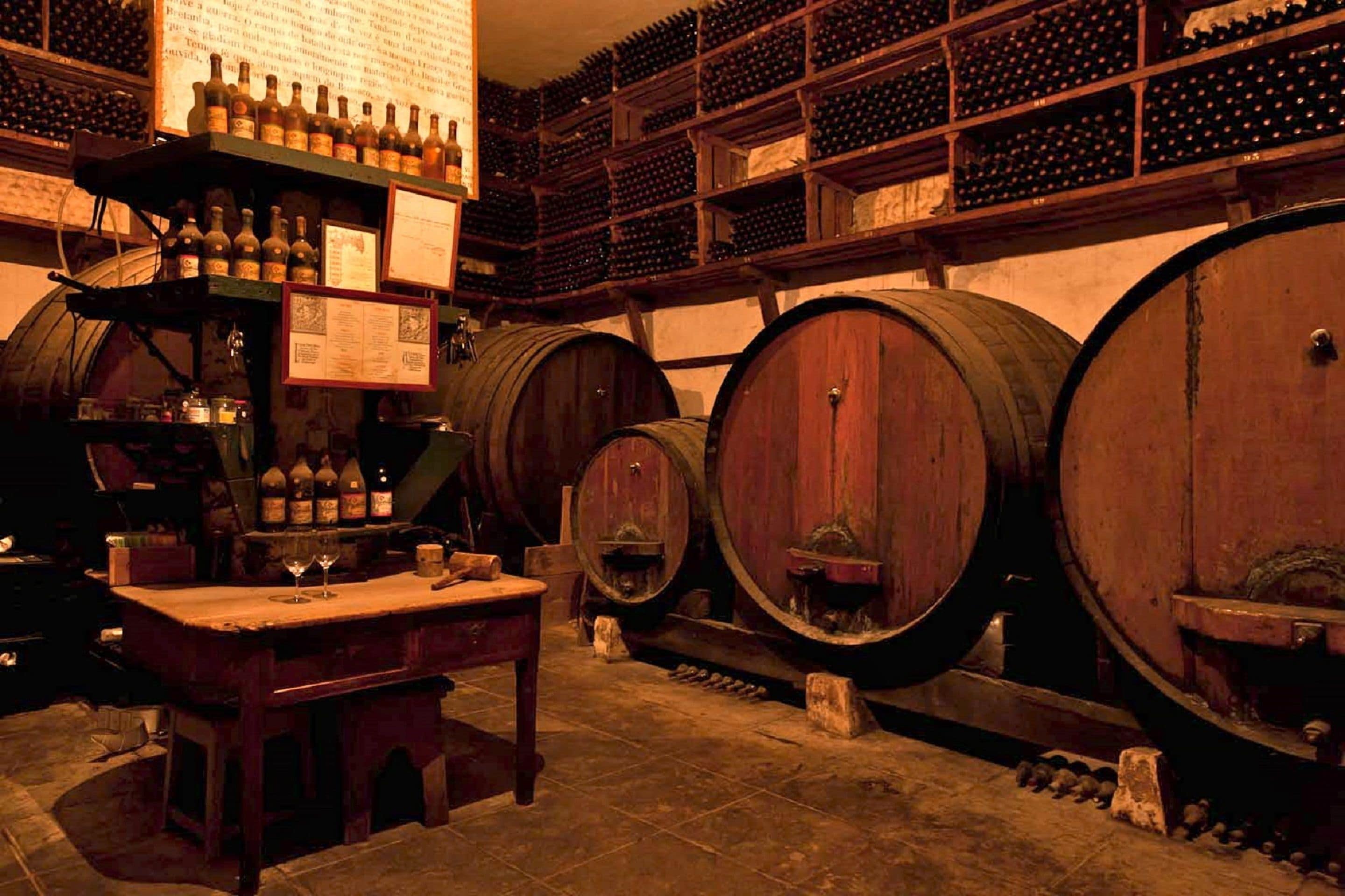 breakfast, lunch, dinner served; french cuisine