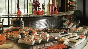 Daily buffet breakfast (AED 120 per person)