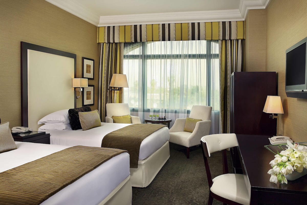 Hochwertige Bettwaren, Daunenbettdecken, Minibar, Zimmersafe