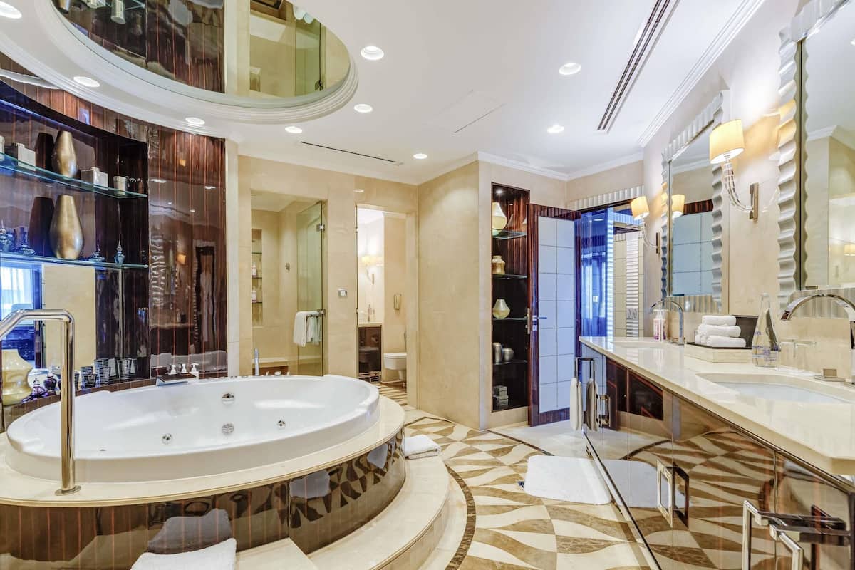 Presidential Suite, 1 King Bed | Premium bedding, down comforters, minibar, in-room safe