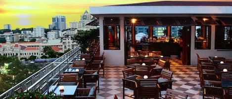 2 bar/lounge, bar tepi kolam renang