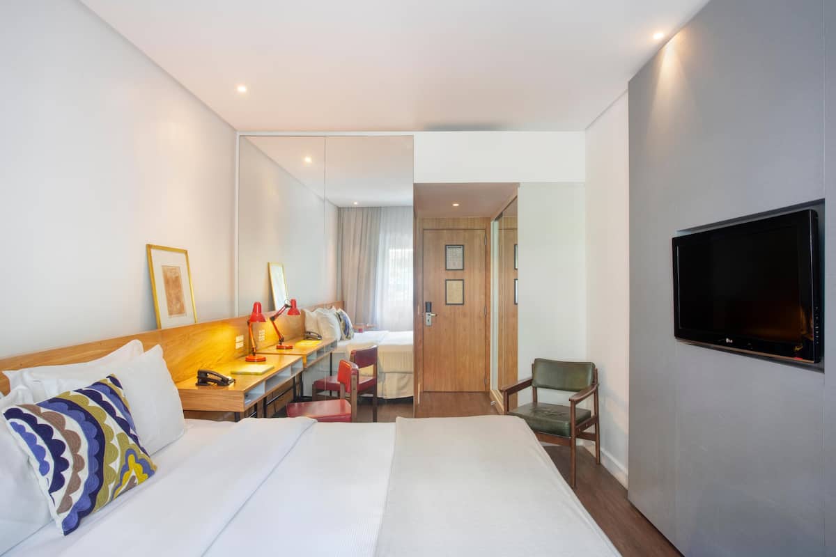Minibar, in-room safe, desk, soundproofing