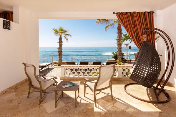 Design Room, 1 King Bed with Sofa bed, Oceanfront | Terrace/patio