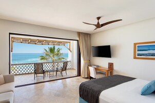 Design Room, 1 King Bed with Sofa bed, Oceanfront | View from room