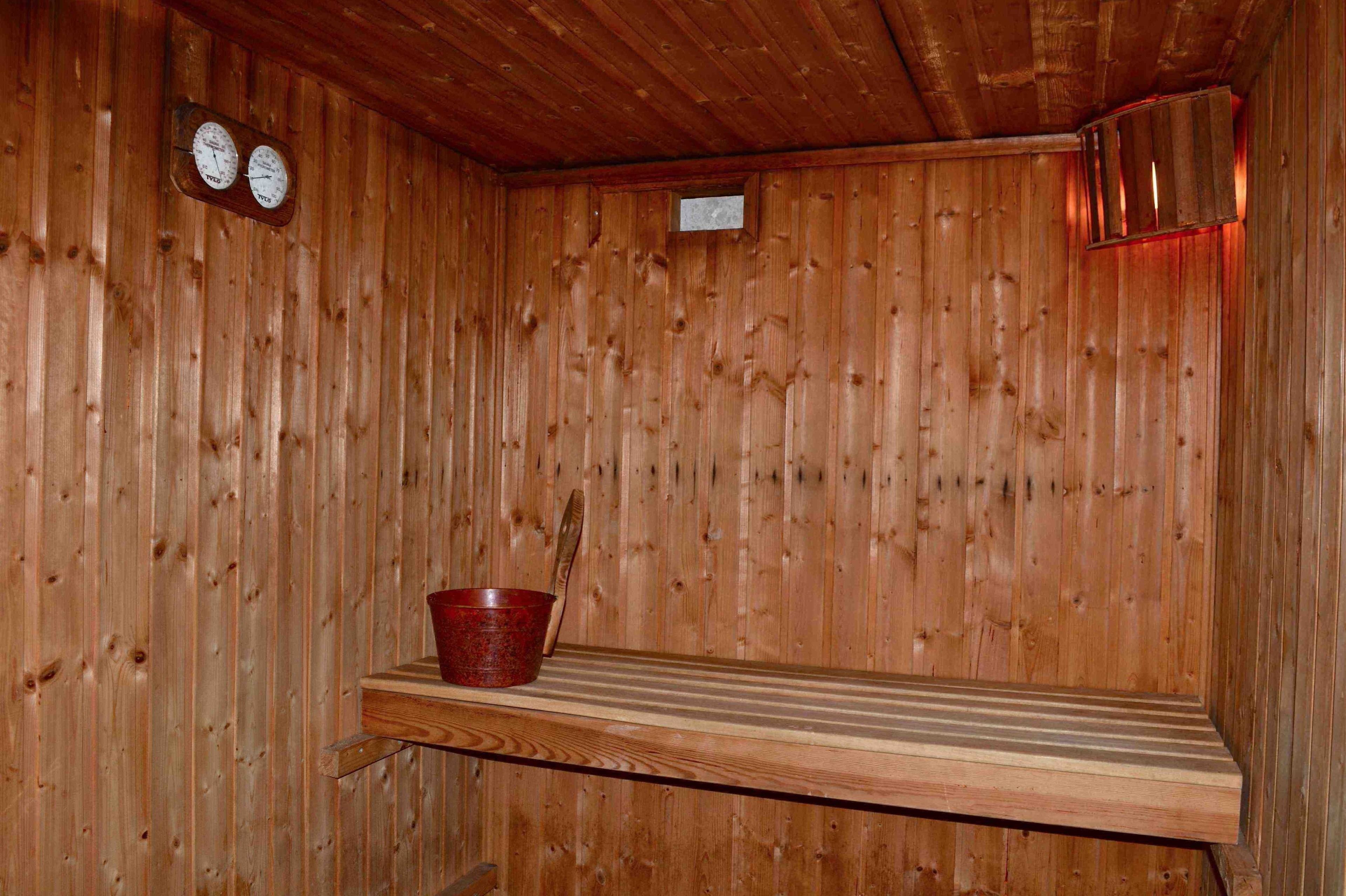 body treatments, facials, massages