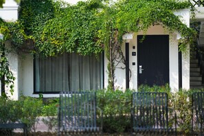 Exterior - Resort Country Club, Manesar - WorldHotels Distinctive (Gurugram)
