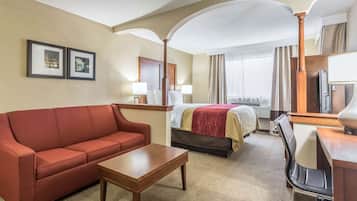 Suite, 1 Queen Bed with Sofa bed, Non Smoking