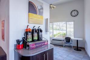 Coffee service - Motel 6 Pendleton, OR - West (Pendleton)