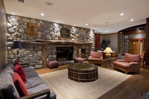Sala de estar en el lobby