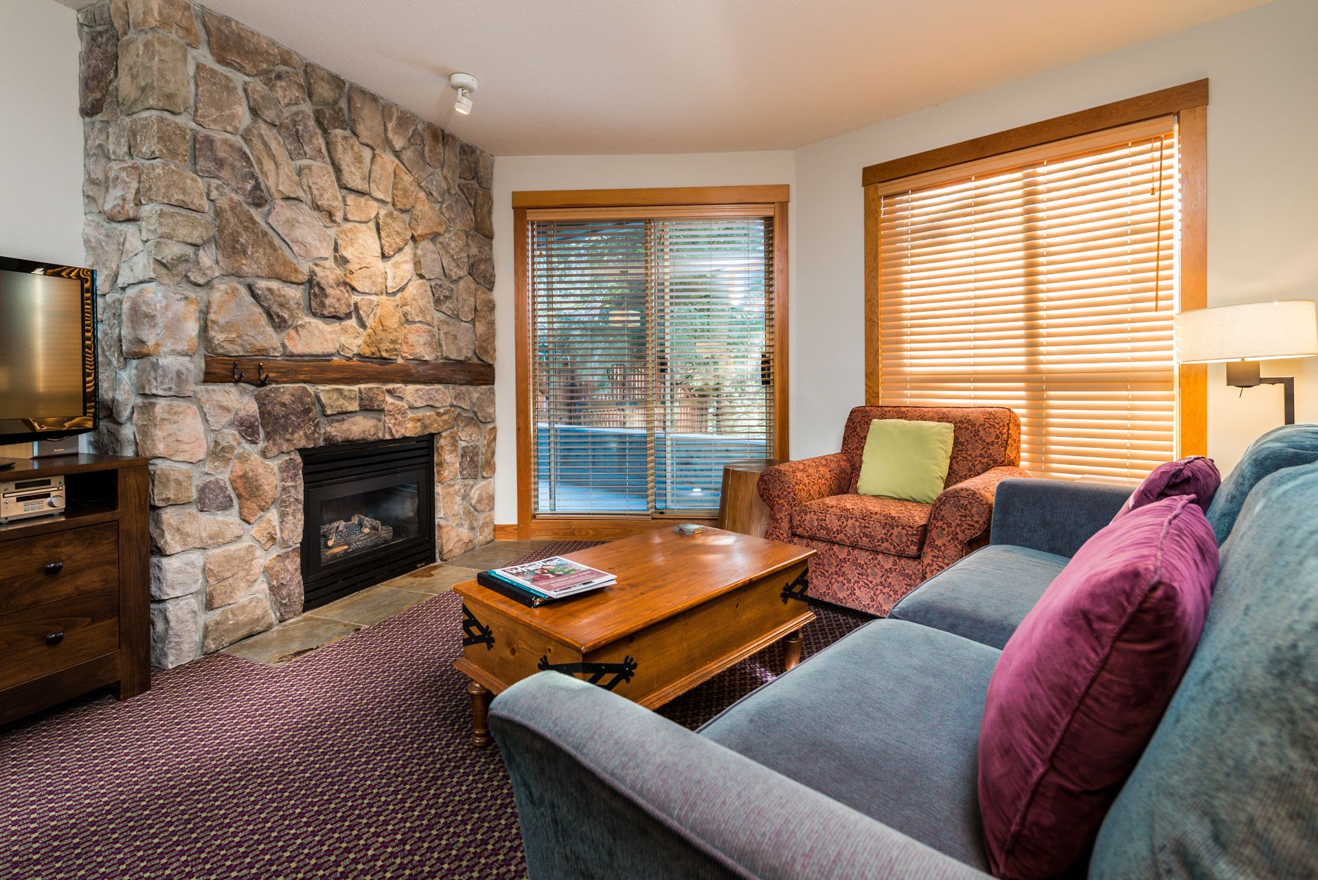 Suite, 2 Bedrooms | Living room | Flat-screen TV, fireplace, DVD player