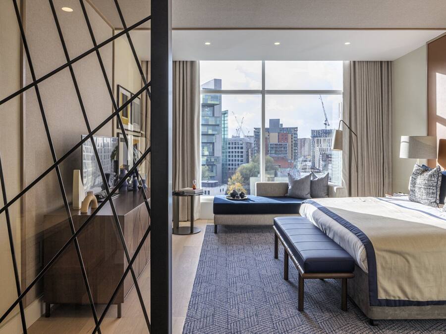 Junior Suite, 1 King Bed | Egyptian cotton sheets, premium bedding, down comforters