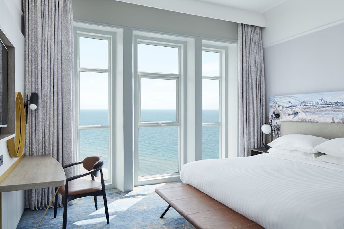 Suite, 1 chambre, non-fumeur, vue sur la mer | 1 chambre, literie de qualité, coffre-fort, bureau