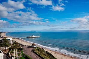Signature Room, 1 King Bed, Non Smoking, Sea View | View from room
