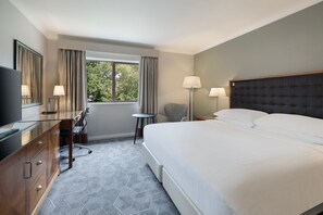 Quarto superior, 1 cama King, para não fumantes | 1 quarto, roupas de cama premium, edredons de pluma