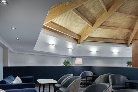 Delta Hotels by Marriott Waltham Abbey - view 2