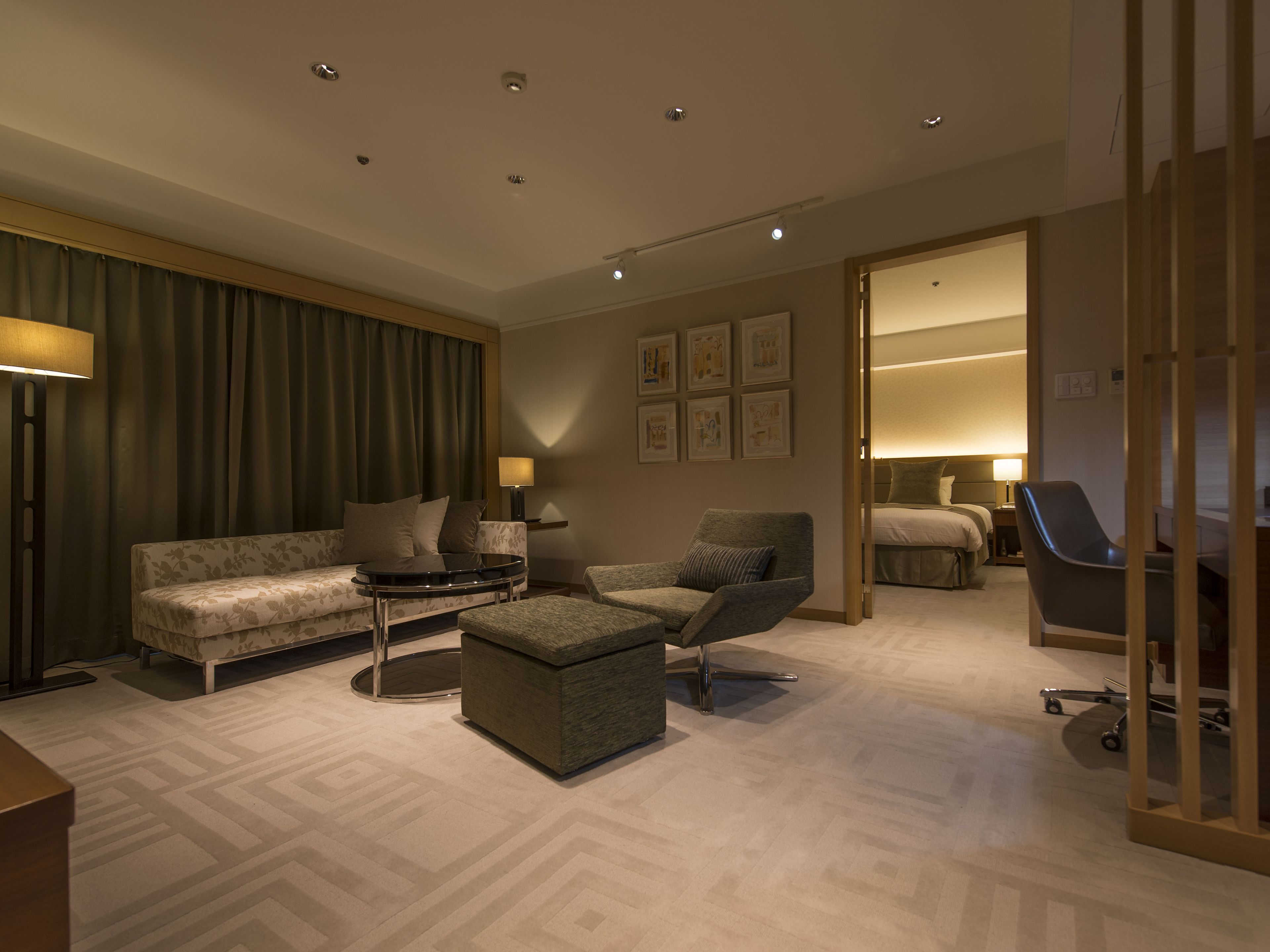 1 bedroom, premium bedding, in-room safe, desk