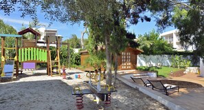 Children's play area - outdoor