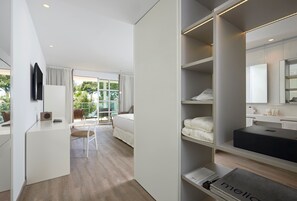 Premium-Zimmer | Minibar, Zimmersafe, Verdunkelungsvorhänge, kostenlose Babybetten