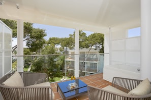 Premium Room | Pemandangan dari bilik