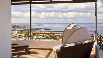 The Level, Presidentiële suite, uitzicht op zee | Uitzicht vanuit de kamer