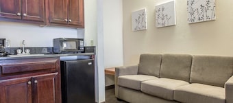 Sleep Inn & Suites